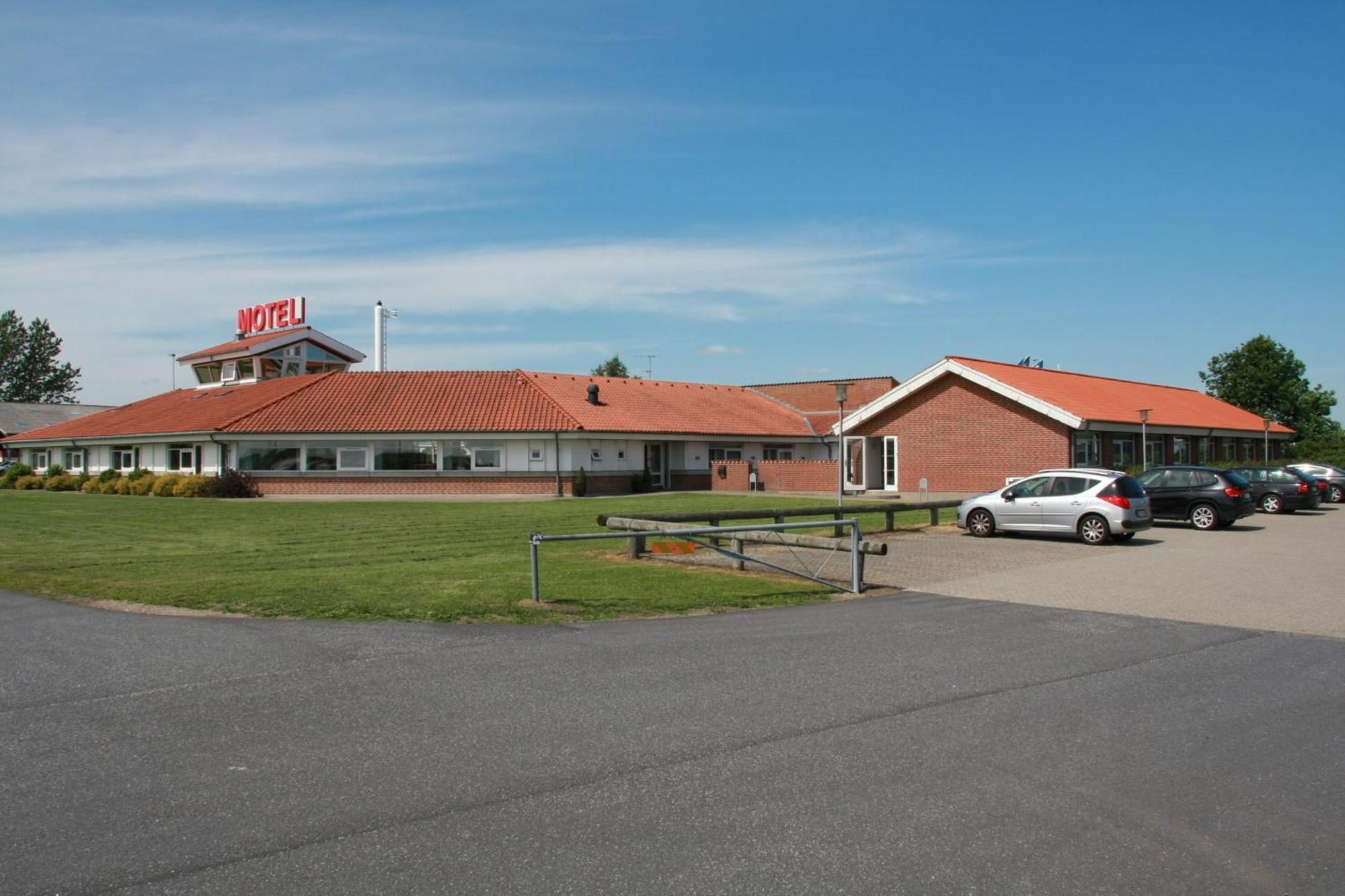 Motel Spar 10 ヴィボー エクステリア 写真